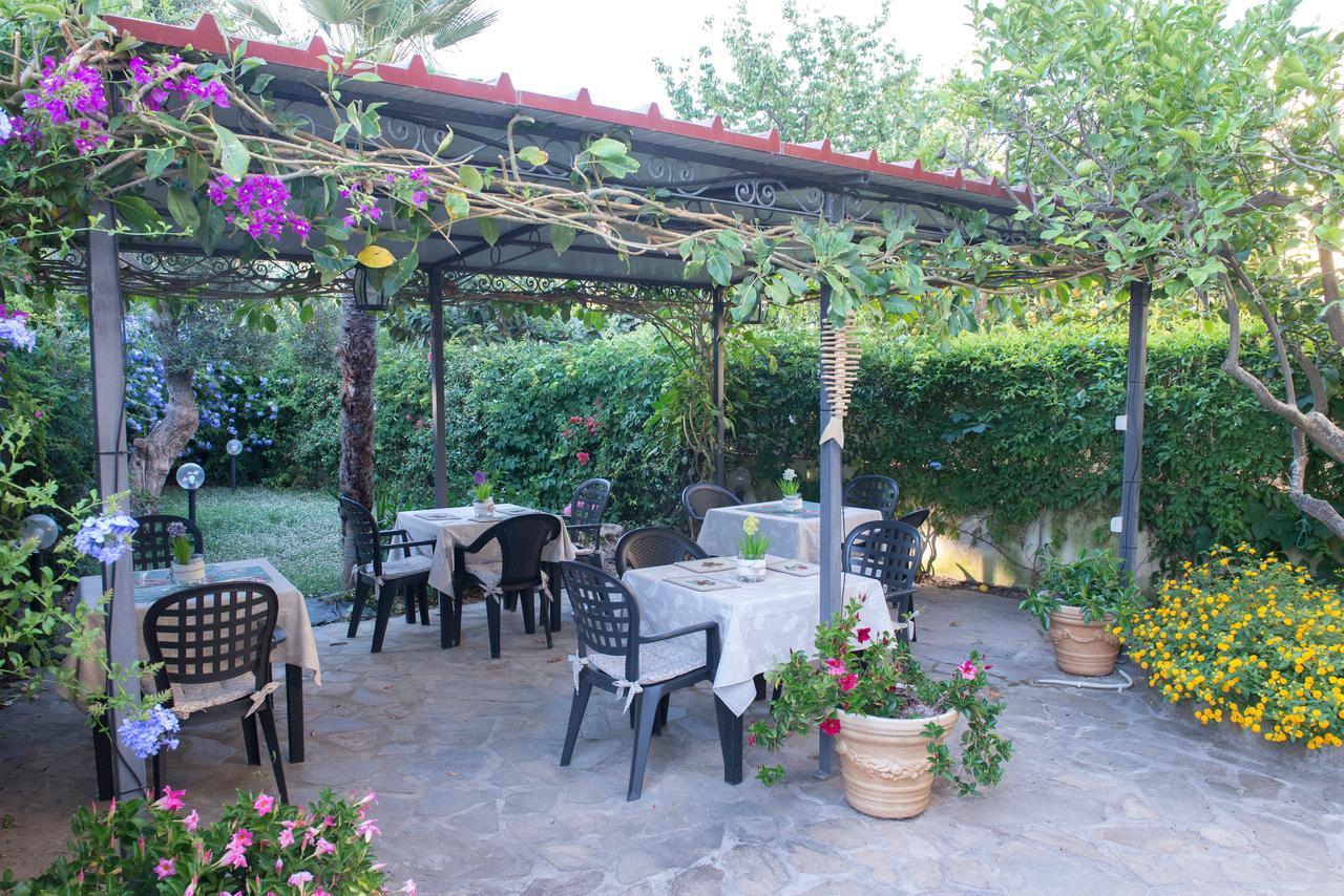 B&B Lo Sperone Альгеро Екстер'єр фото